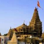 द्वारकाधीश मंदिर:द्वारका के दर्शन और यात्रा (Dwarkadhish Temple Dwarka Trip)